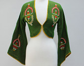60s bolerohttp://www.etsy.com/listing/104332644/60s-vintage-bell-sleeve-embroidered?ref=sr_gallery_43&ga_search_query=bolero&ga_order=most_relevant&ga_view_type=gallery&ga_ship_to=ZZ&ga_page=2&ga_search_type=vintage